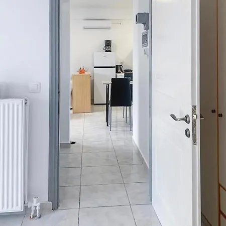 Helen By The River 3 Apartamento Alykes Potamou