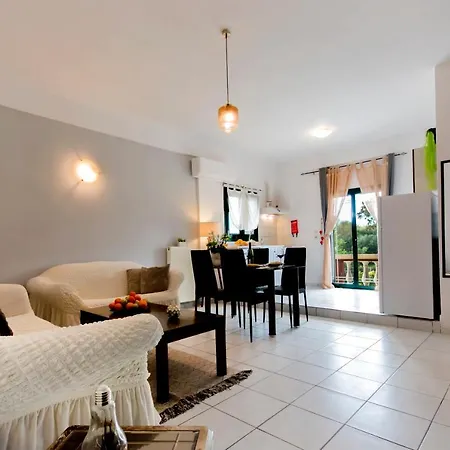 Helen By The River 3 Apartamento *